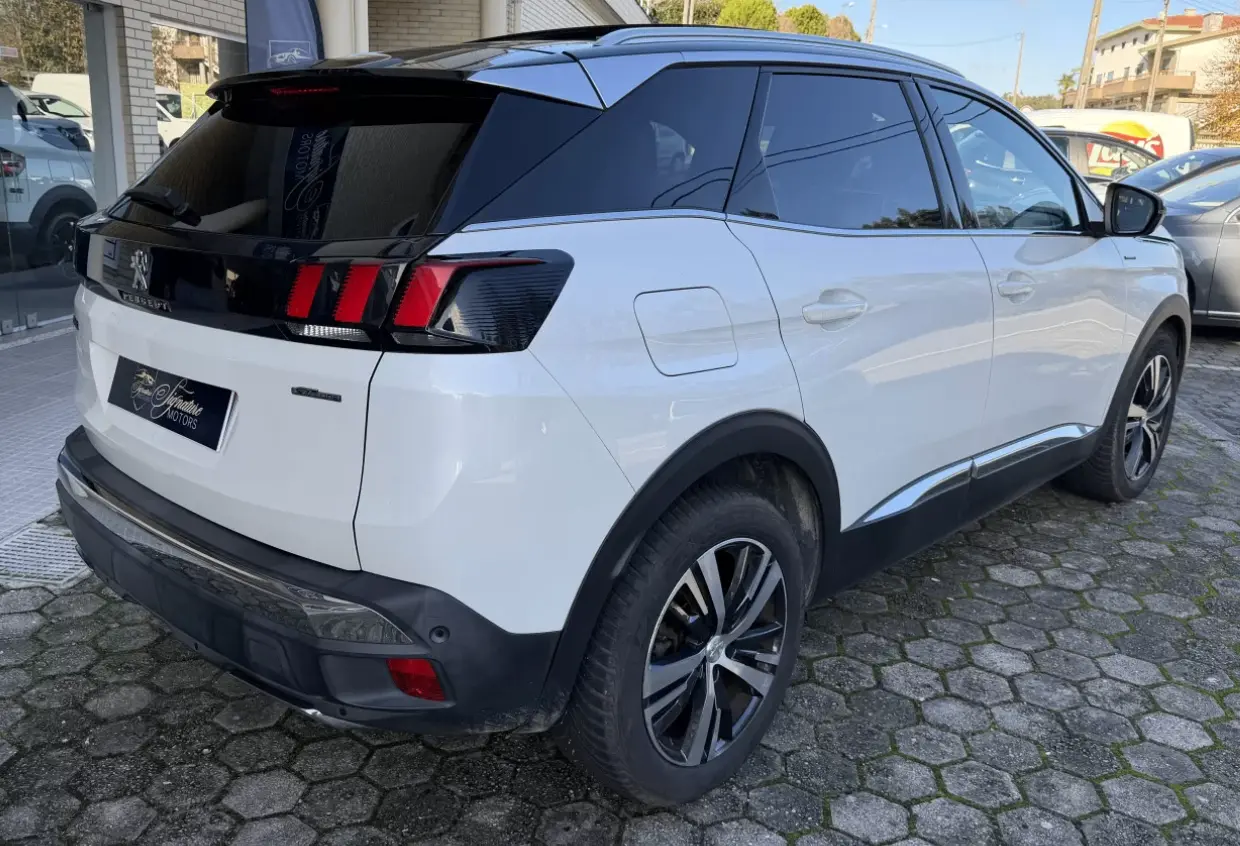 Peugeot 3008 1.5 BlueHDi GT Line EAT8 4