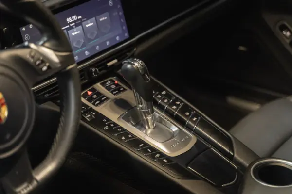 Porsche Panamera Standard 15