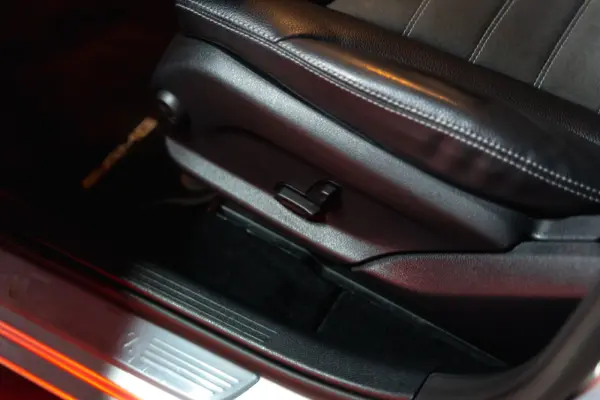 Mercedes-Benz GLC 300 d Coupé 4Matic 8