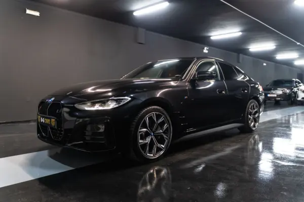 BMW i4 eDrive40 Pack Desportivo M 2