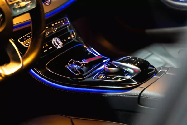 Mercedes-Benz CLS 300 6