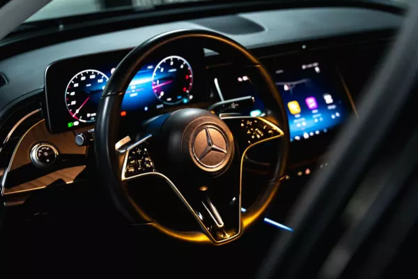 Mercedes-Benz E 220 Avantgarde 4