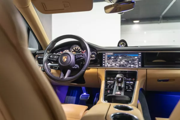 Porsche Panamera Panamera 4S 25