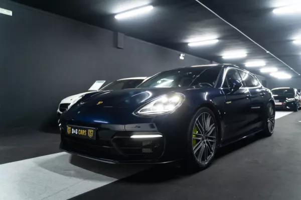 Porsche Panamera Sport Turismo 26