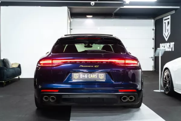 Porsche Panamera Sport Turismo 28