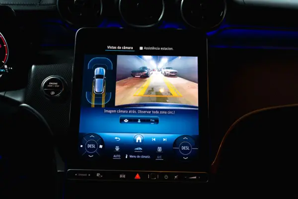 Mercedes-Benz GLC 220 d 4Matic AMG Advanced 12