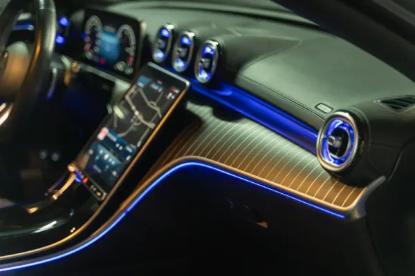 Mercedes-Benz C 300 e AMG Line 22