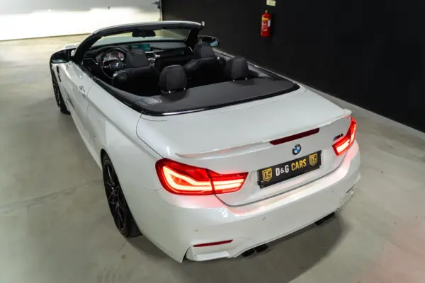 BMW M4 Auto 3