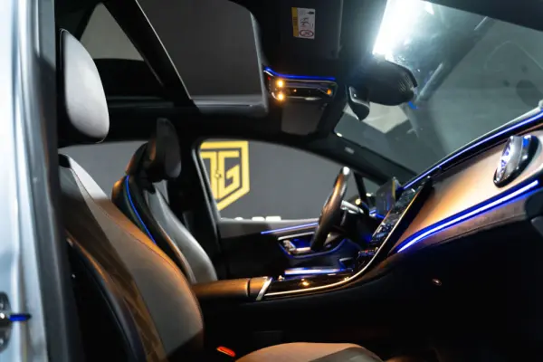 Mercedes-Benz EQE SUV 350+ 15