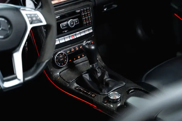 Mercedes-Benz SLK 55 AMG Outro 5