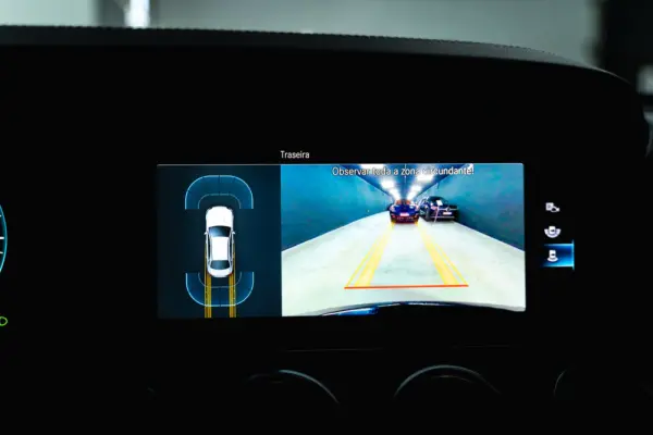 Mercedes-Benz E 300 de AMG Line 10