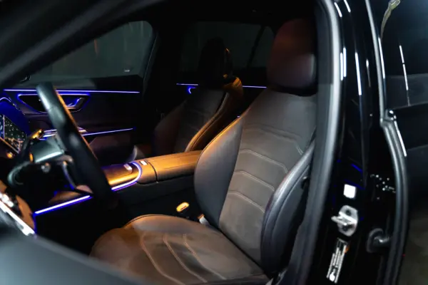 Mercedes-Benz E 300 de 15