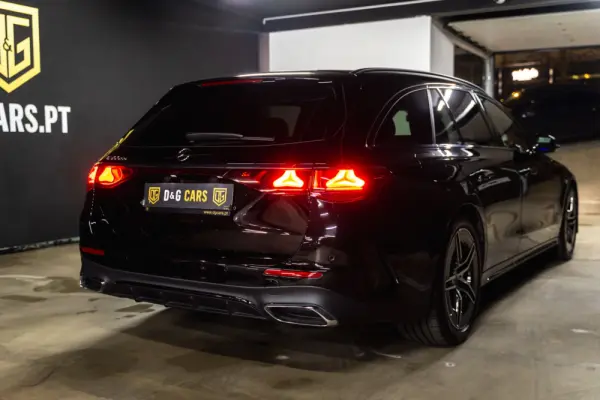 Mercedes-Benz E 300 de 2