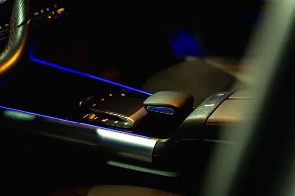 Mercedes-Benz GLA 250 e 8G-DCT AMG Line 11