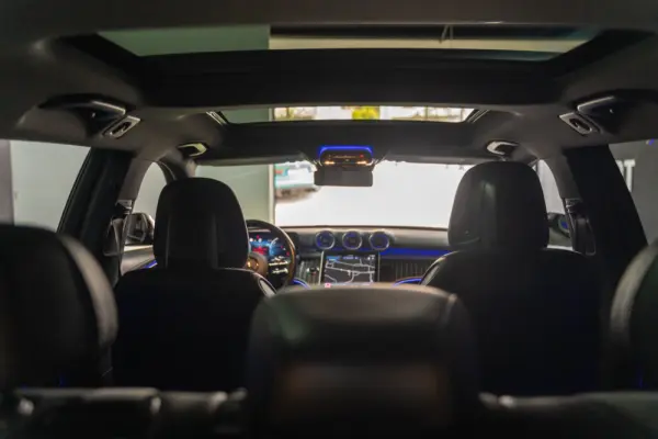 Mercedes-Benz C 300 e AMG Line 17