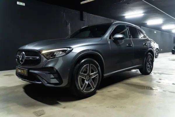 Mercedes-Benz GLC 220 d 4Matic AMG Advanced 23