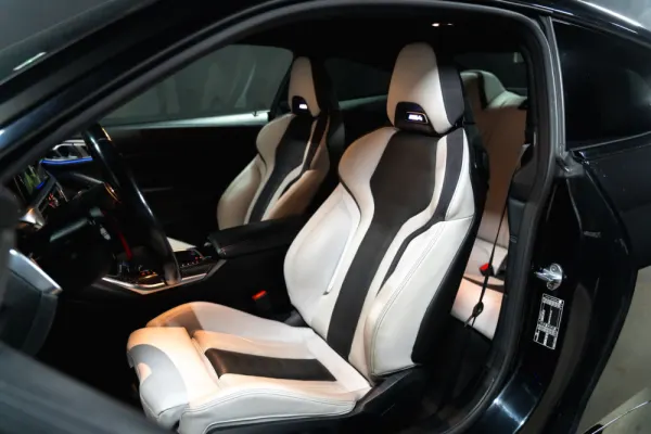 BMW M4 Competition 13