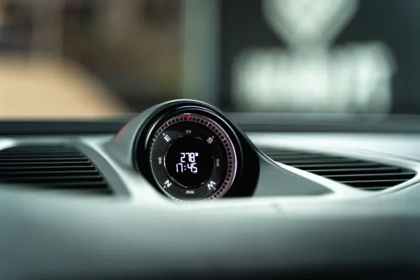 Porsche Macan Standard 13