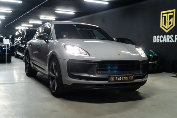 Porsche Macan T 4