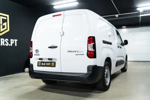 Toyota Proace City Verso Electric 50 kWh L1 Exclusive 7