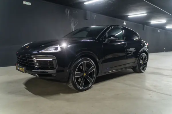 Porsche Cayenne Coupé E-Hybrid 22