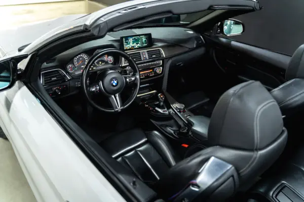 BMW M4 Auto 18