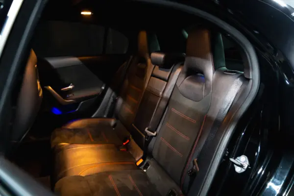 Mercedes-Benz A 180 d AMG Line Aut. 12