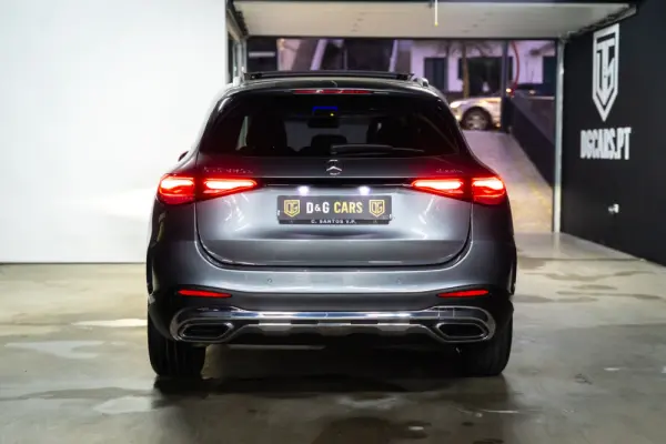 Mercedes-Benz GLC 220 d 4Matic AMG Advanced 25