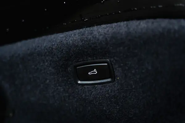 Porsche Taycan 4S 19