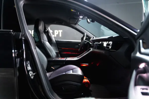 Porsche Taycan 4S 15