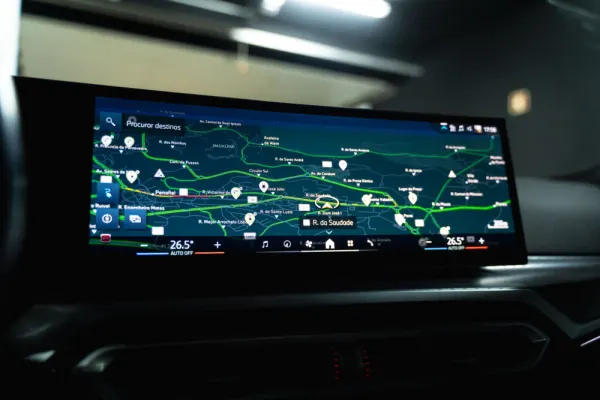 BMW i4 eDrive40 Pack Desportivo M Pro 10