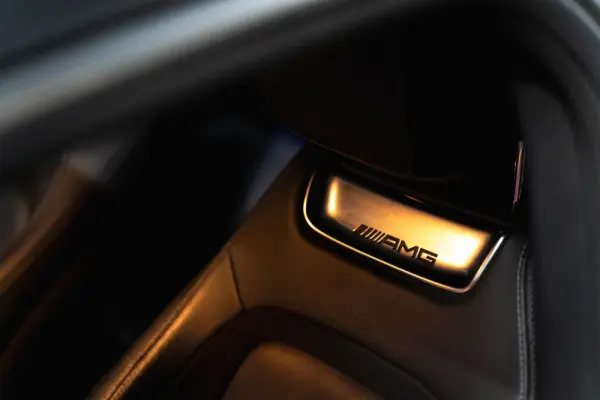 Mercedes-Benz AMG GT 53 4Matic+ 18