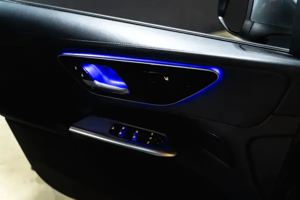 Mercedes-Benz GLC 220 d 4Matic AMG Advanced 10