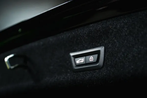 BMW M3 Competition xDrive 30