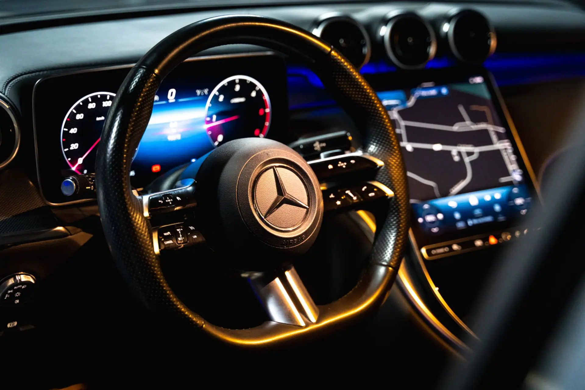 Mercedes-Benz GLC 220 d 4Matic AMG Advanced 5