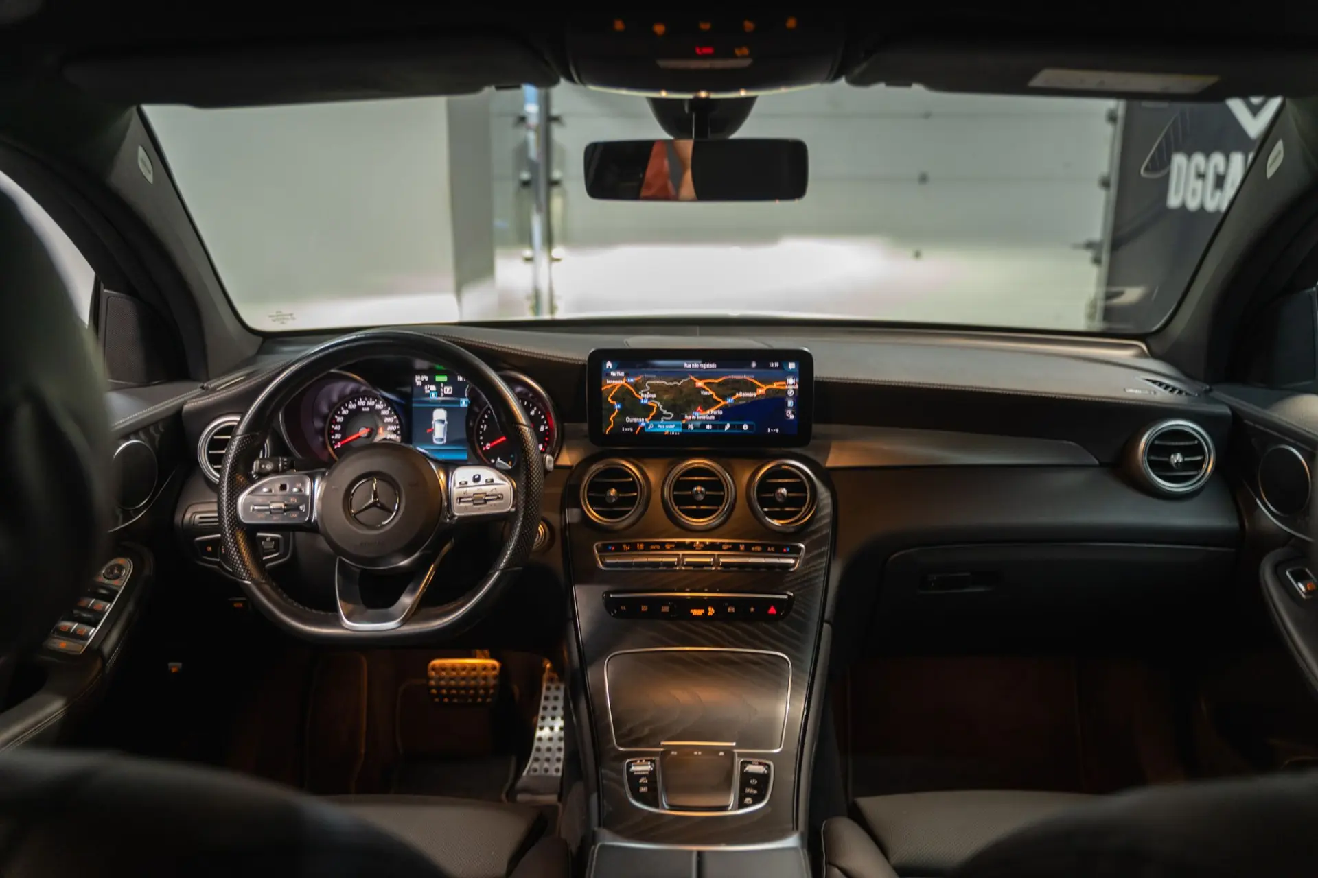 Mercedes-Benz GLC 300 de Coupé 4Matic 16