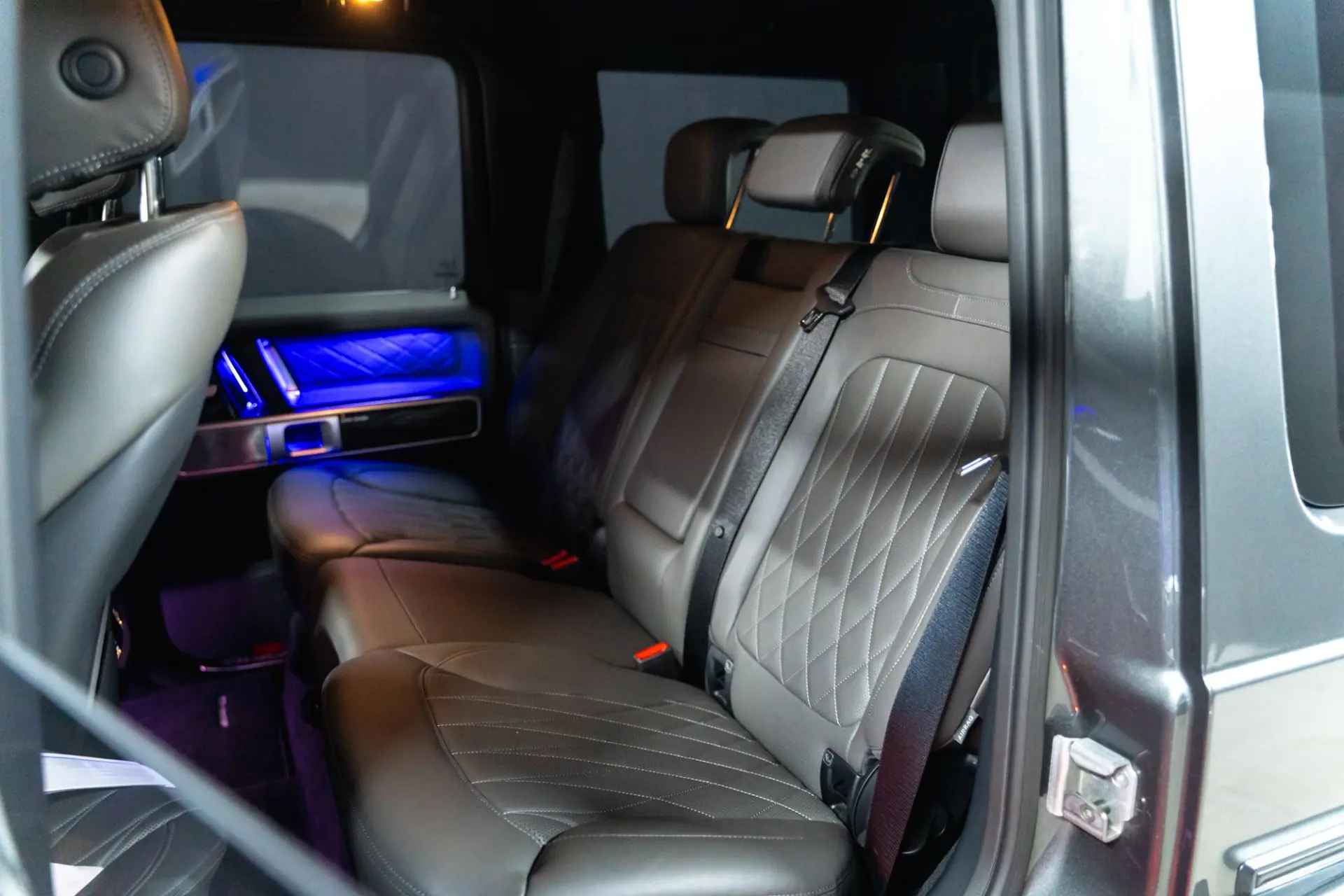 Mercedes-Benz G 63 AMG Standard 23