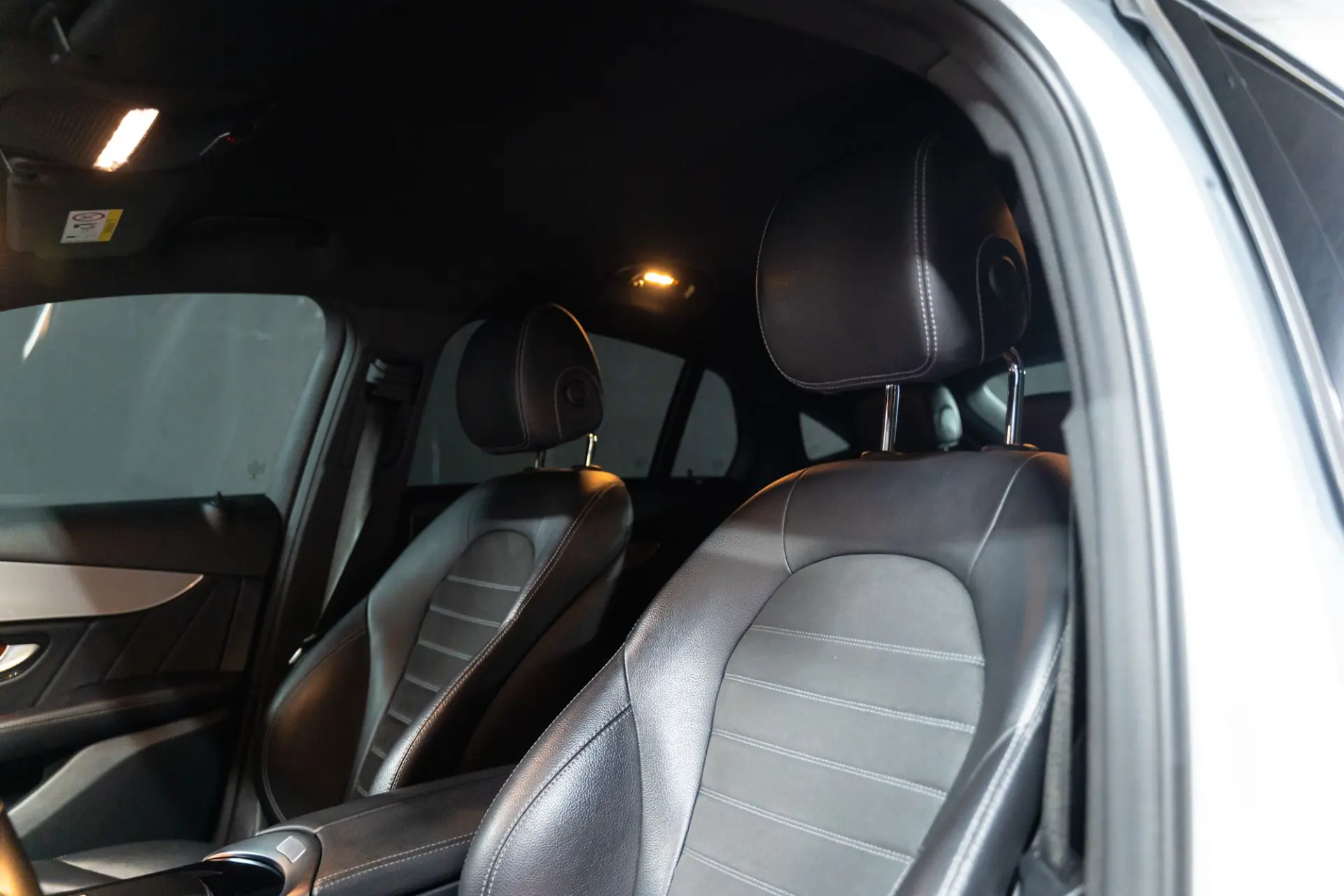 Mercedes-Benz GLC 300 d Coupé 4Matic 13