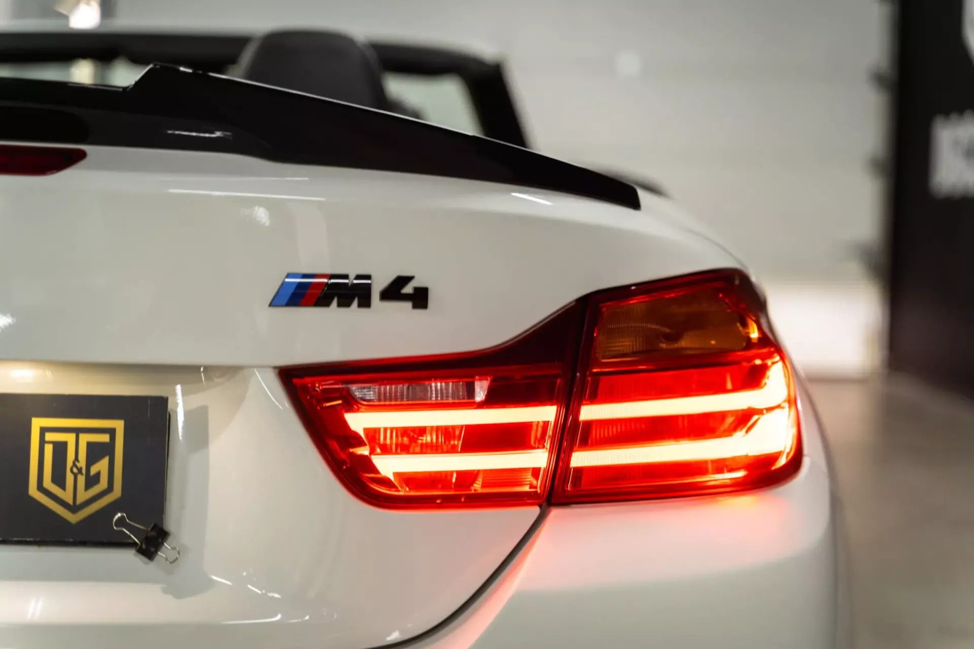 BMW M4 DKG 7