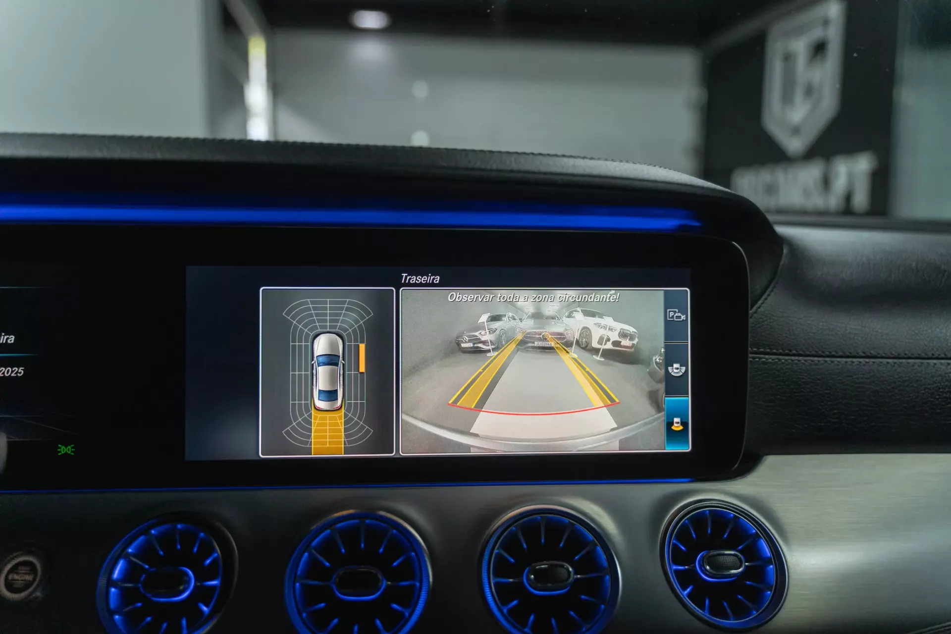 Mercedes-Benz CLS 300 9