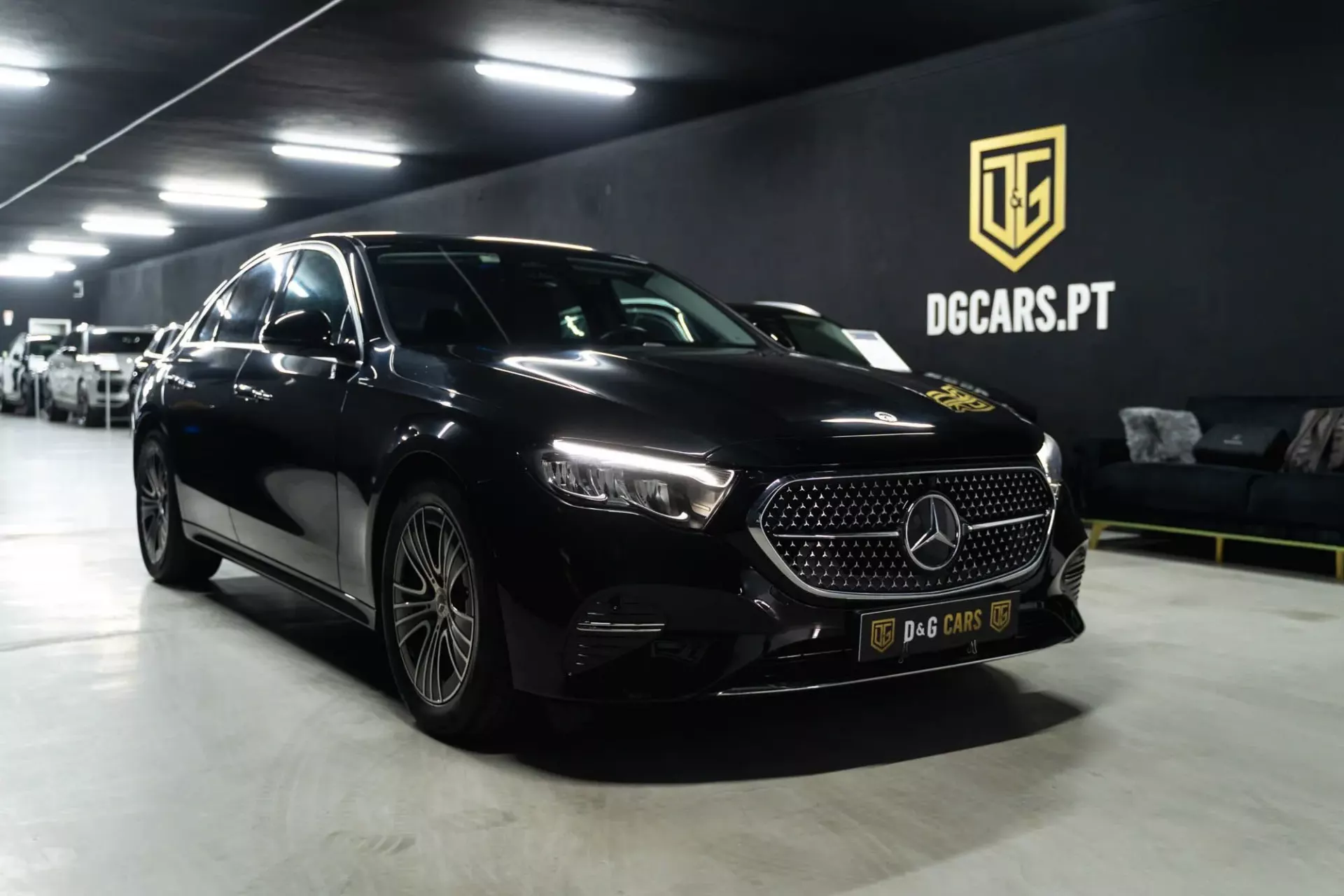 Mercedes-Benz E 220 Avantgarde 2