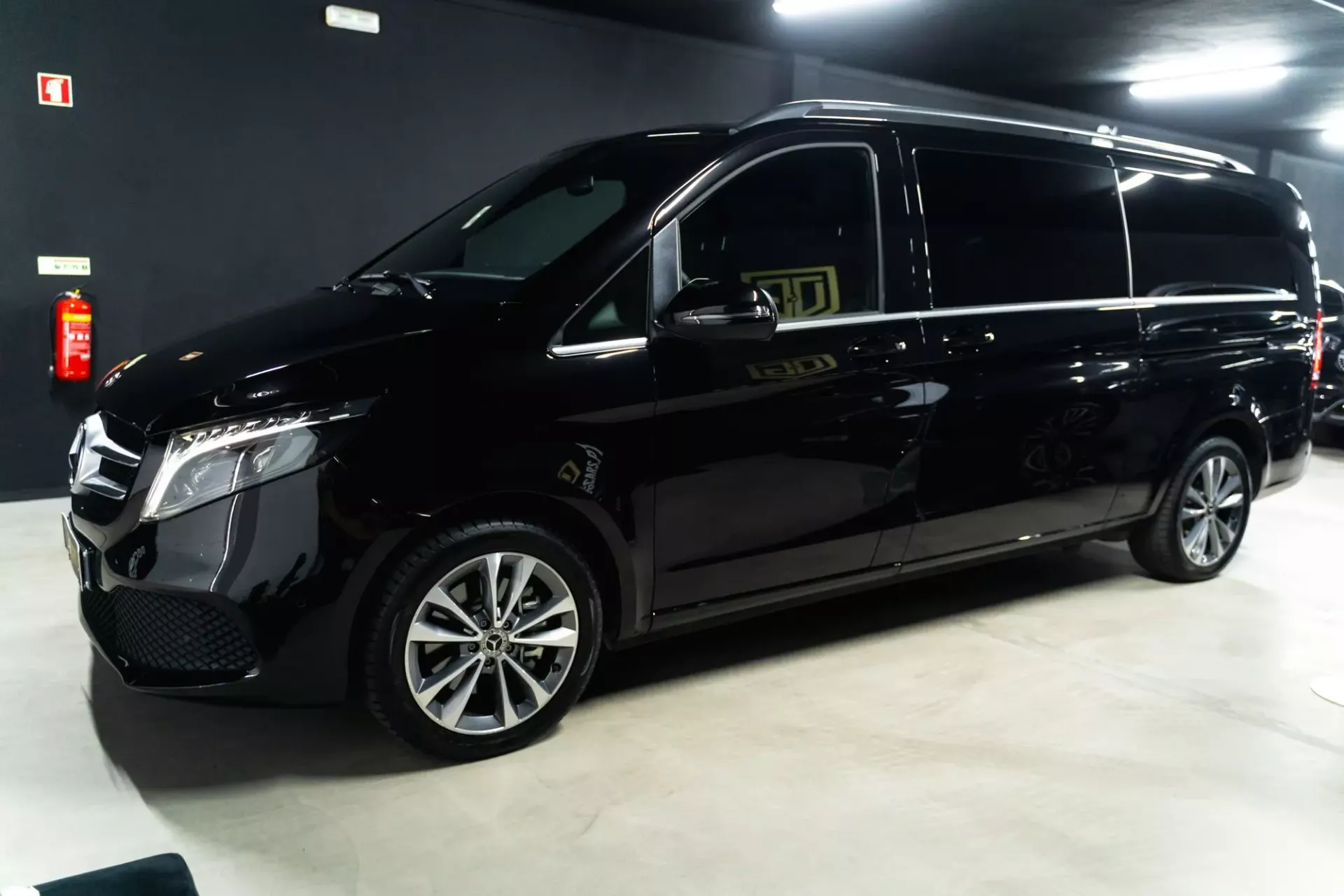 Mercedes-Benz V 250 3