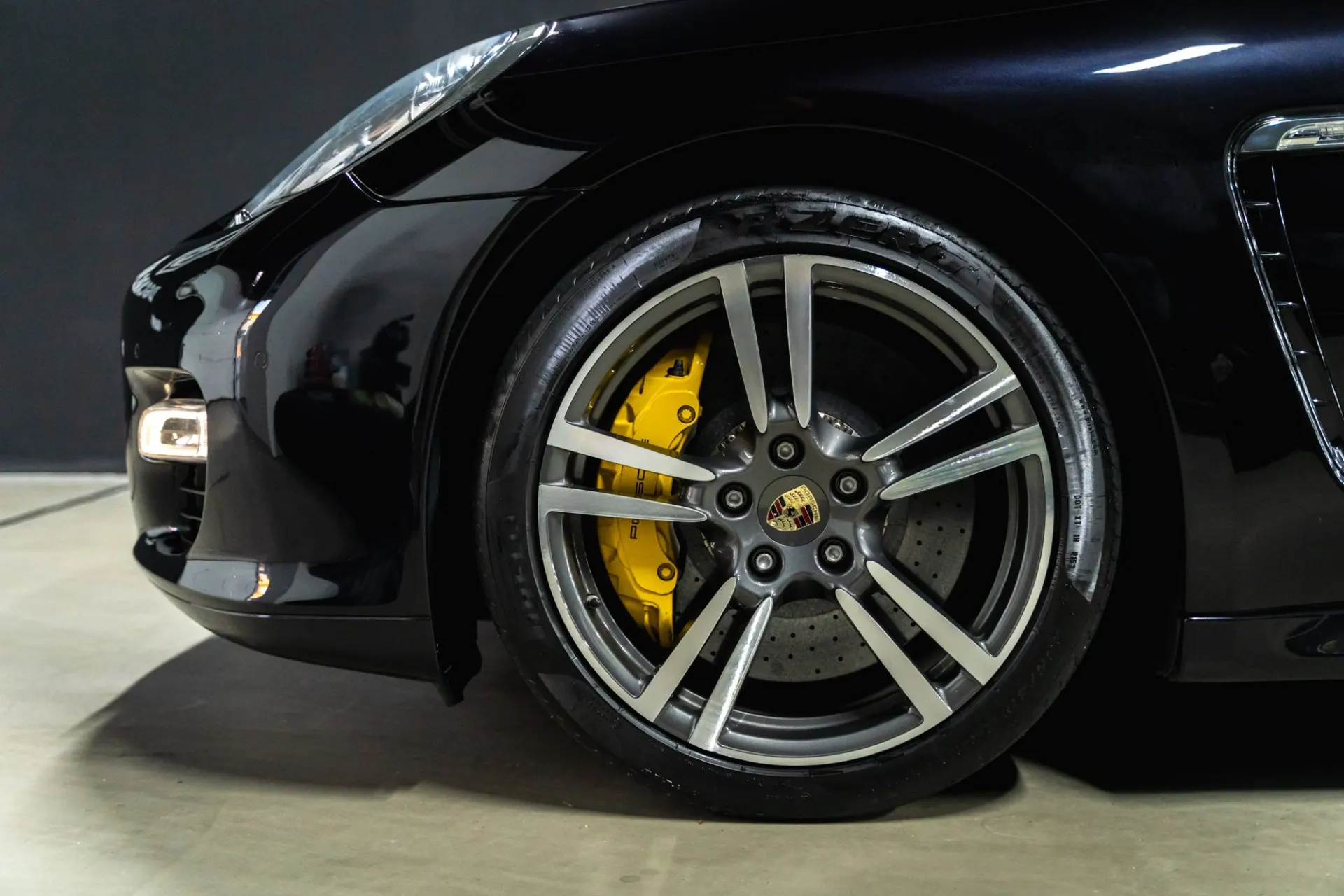 Porsche Panamera Turbo S PDK 4