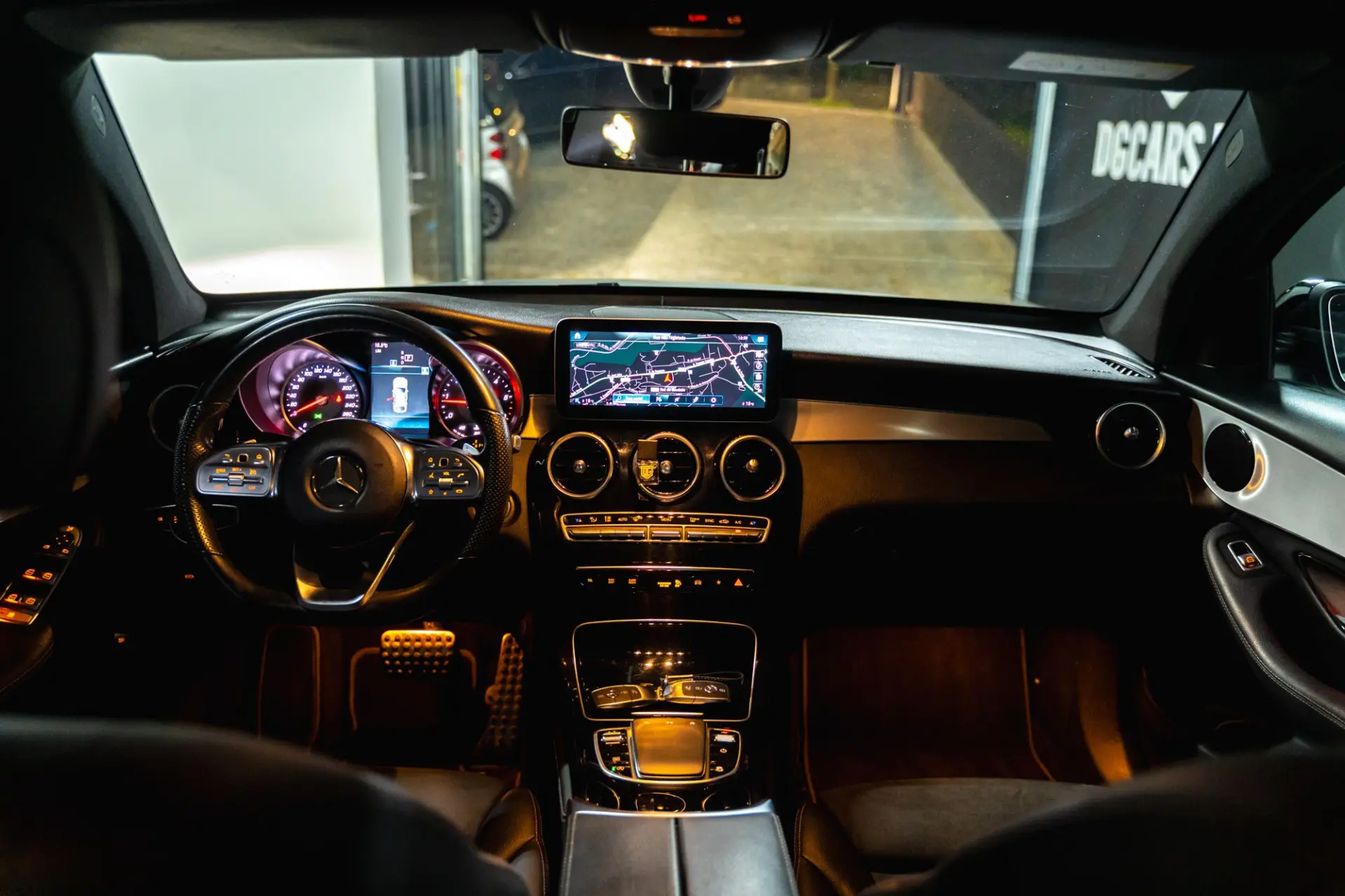 Mercedes-Benz GLC 300 d Coupé 4Matic 15