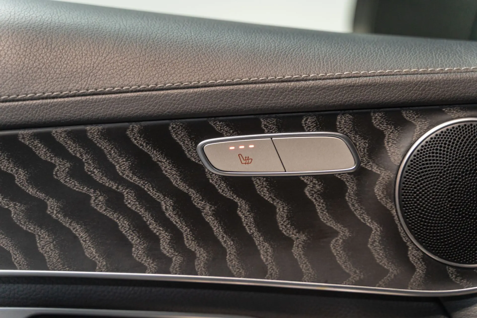 Mercedes-Benz GLC 300 de Coupé 4Matic 8