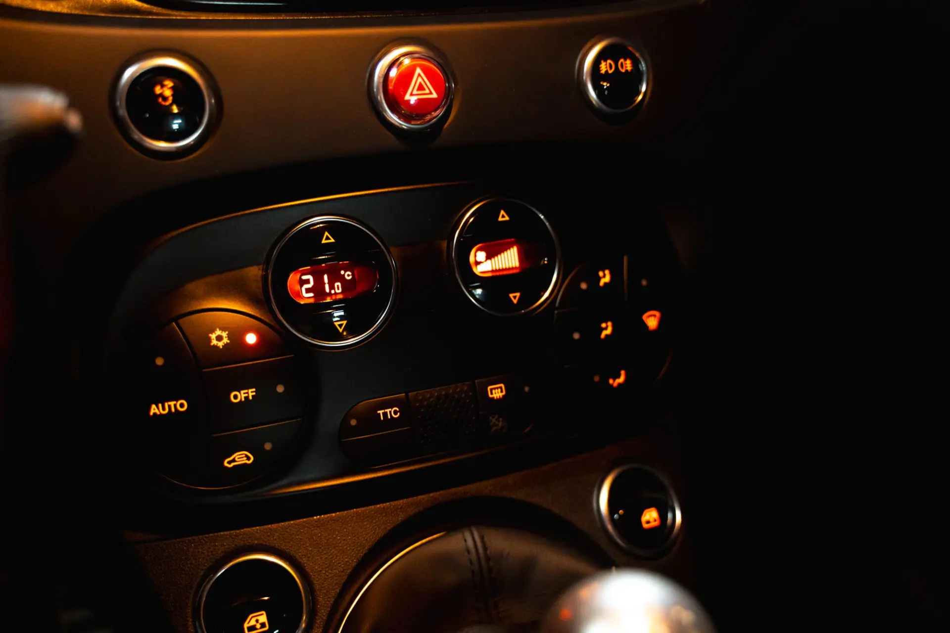 Abarth 595 1.4 T-Jet 10