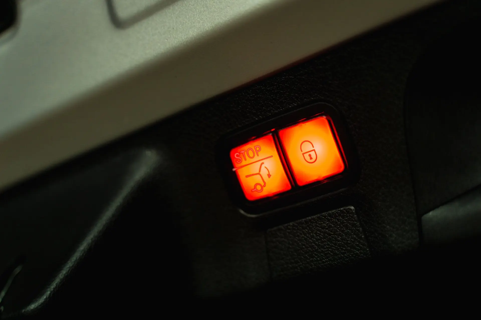 Mercedes-Benz CLA 250 e 8G-DCT AMG Line 25