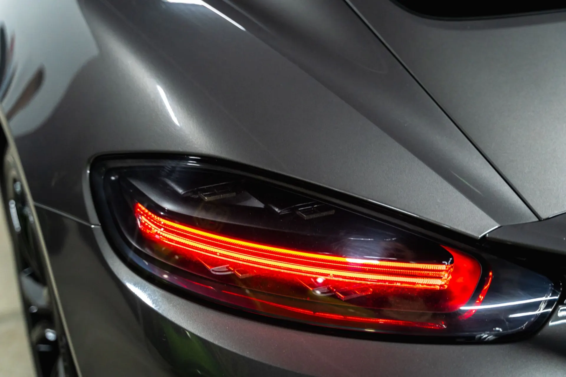 Porsche 718 Cayman 2.0 PDK 19