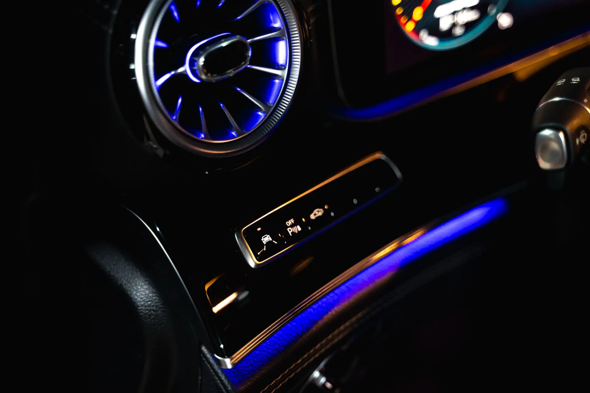 Mercedes-Benz AMG GT 53 4Matic+ 19