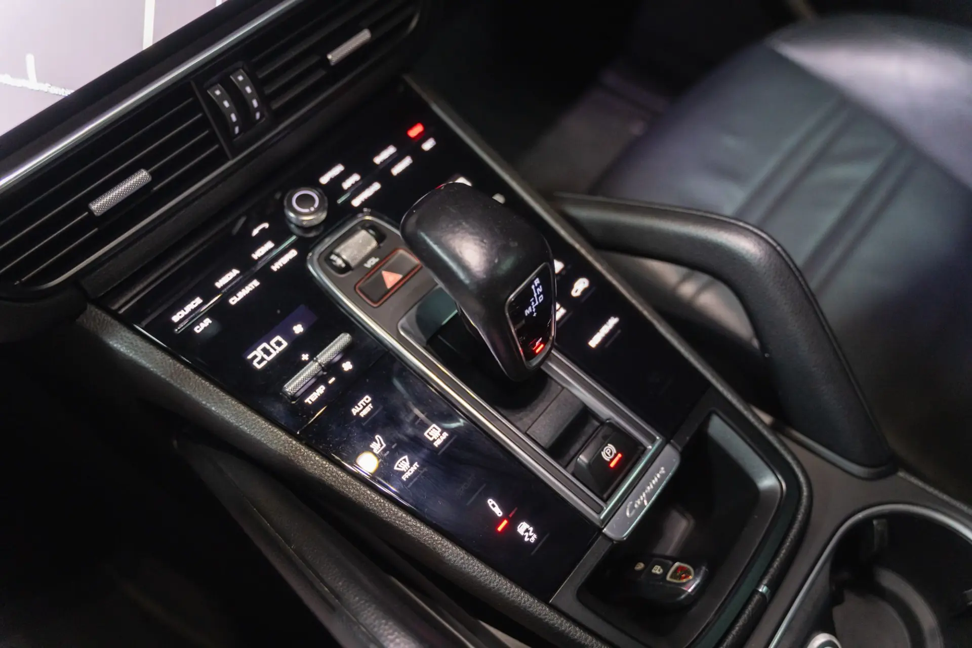 Porsche Cayenne Coupé E-Hybrid 12